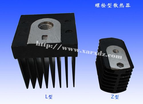 SL17螺栓型散熱器